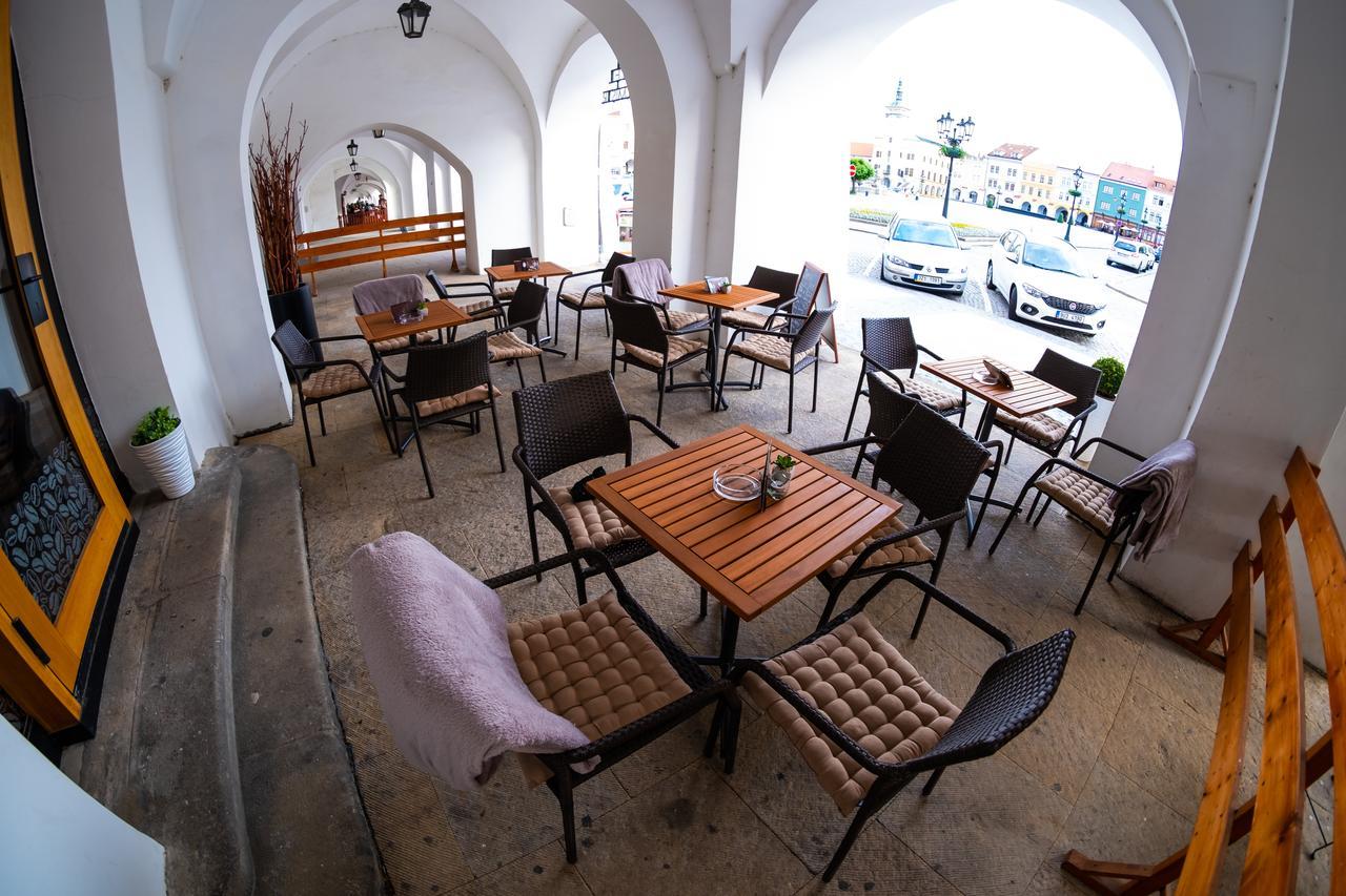 Hotel Purkmistr Kroměříž Buitenkant foto